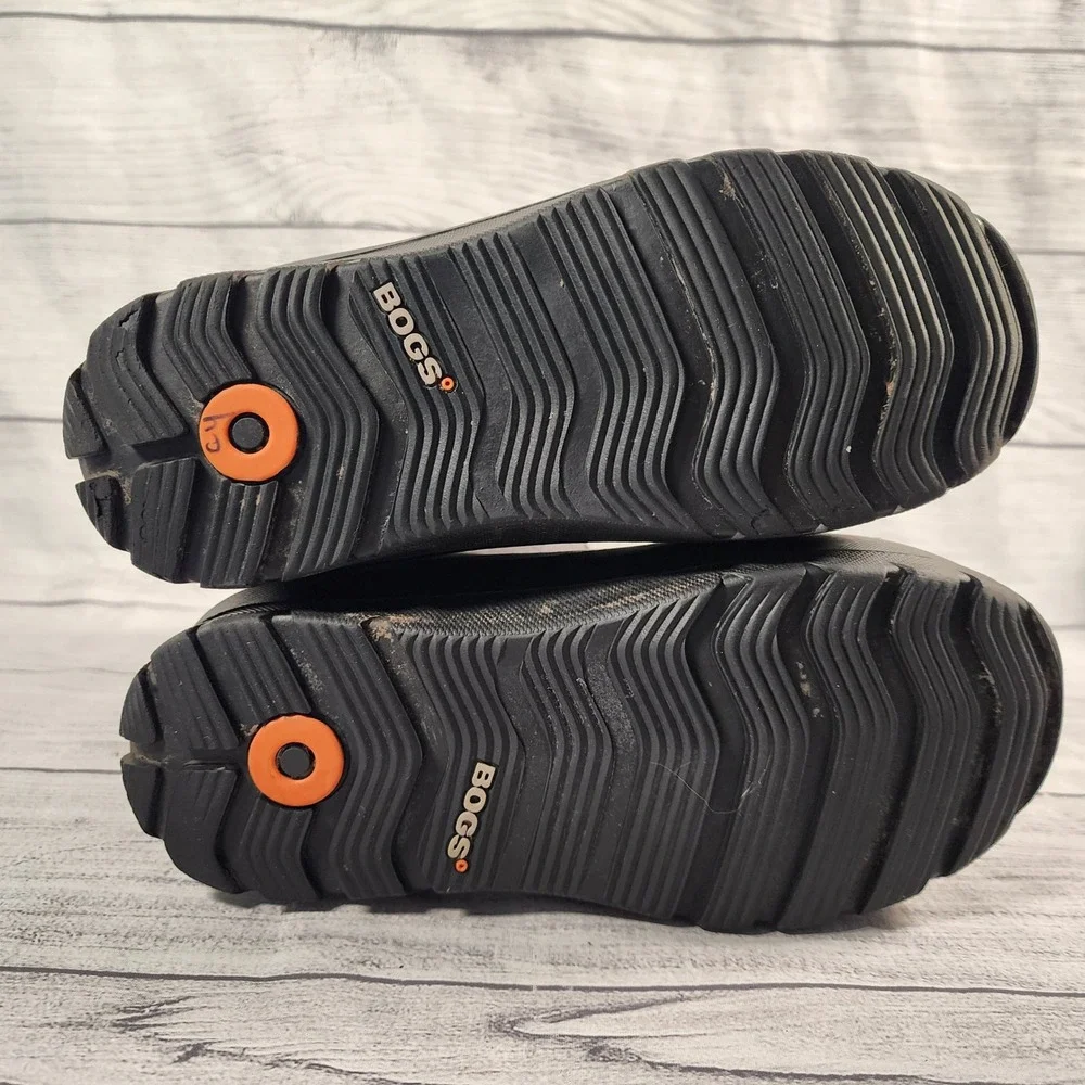 Bogs Kids Size 4 Neo-Classic Melange Waterproof Insulated Winter Boots Black